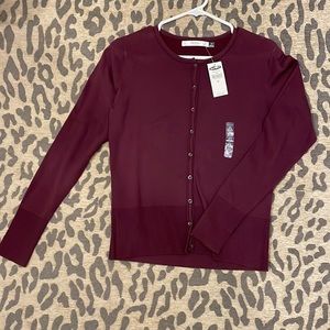 Long sleeve maroon blouse